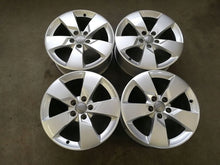 Load image into Gallery viewer, 4x Alufelge 17 Zoll 7.0" 5x112 47ET Glanz Silber 8S0601025 Audi A3 Rim Wheel FEL7252538056hc
