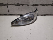 Laden Sie das Bild in den Galerie-Viewer, Frontscheinwerfer Ford Kuga 7034012 45950748 Links Scheinwerfer Headlight SCH1012250522tr