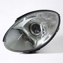 Laden Sie das Bild in den Galerie-Viewer, Frontscheinwerfer Mercedes-Benz R Class A2518202361 Xenon Links Headlight