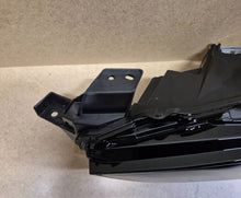 Laden Sie das Bild in den Galerie-Viewer, Frontscheinwerfer Mazda 3 Bp BHRB67890 Links Scheinwerfer Headlight SCH6004648075od