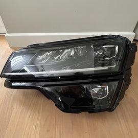 Frontscheinwerfer Skoda Karoq 57B941015D LED Links Scheinwerfer Headlight SCH2223172350wl