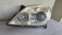 Load image into Gallery viewer, Frontscheinwerfer Opel Vectra C 93185609 2435003 Xenon Links Headlight SCH2120697586hh