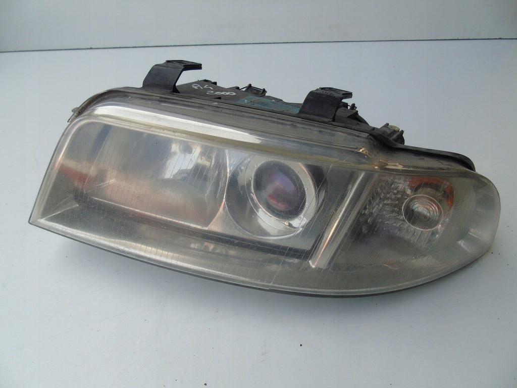 Frontscheinwerfer Audi A4 B5 8D0941003AJ Links Scheinwerfer Headlight