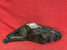 Laden Sie das Bild in den Galerie-Viewer, Frontscheinwerfer Ford Focus F1EB-13D154-EF Xenon Rechts Scheinwerfer Headlight SCH9266399957da