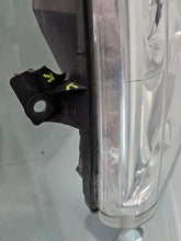 Laden Sie das Bild in den Galerie-Viewer, Frontscheinwerfer Renault Master III Links Scheinwerfer Headlight