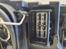 Laden Sie das Bild in den Galerie-Viewer, Frontscheinwerfer Volvo S40 II 31299587 0301237271 Xenon Links Headlight SCH9012550395ez