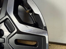 Load image into Gallery viewer, 1x Alufelge 19 Zoll 7.5" 5x114.3 52910-S1730 Hyundai Santa I Fe Rim Wheel FEL9322746600ts