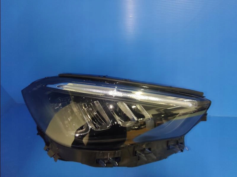 Frontscheinwerfer Mercedes-Benz W247 A2479063604 LED Rechts Headlight