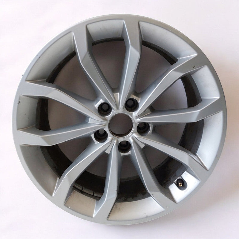 1x Alufelge 18 Zoll 8.0" 5x112 40ET Glanz Silber 8W0601025 Audi A4 B9 Rim Wheel