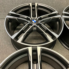 Laden Sie das Bild in den Galerie-Viewer, 4x Alufelge 18 Zoll 8.0" 5x112 57ET Glanz Graphit 8092352 BMW 1 F40 Mg Rim Wheel FEL2050205914zt