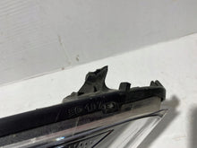 Laden Sie das Bild in den Galerie-Viewer, Frontscheinwerfer Citroën C1 81150-0H050 Links Scheinwerfer Headlight SCH2581972411lm