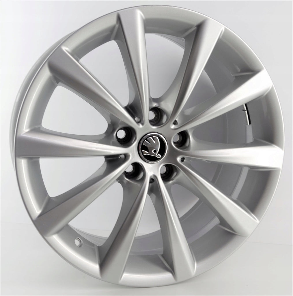 4x Alufelge 18 Zoll 8.0" 5x112 30ET Glanz Silber 6867338 BMW 4 Rim Wheel FEL8981182557vg