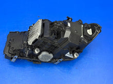 Load image into Gallery viewer, Frontscheinwerfer BMW G31 G30 7439184-04 Full LED Rechts Scheinwerfer Headlight SCH7836451395cr