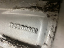 Laden Sie das Bild in den Galerie-Viewer, 1x Alufelge 16 Zoll 7.0&quot; 5x108 50ET 31200601 Volvo S60 V60 V50 Rim Wheel