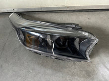 Laden Sie das Bild in den Galerie-Viewer, Frontscheinwerfer Kia Xceed 92102J7800 LED Rechts Scheinwerfer Headlight