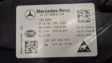 Laden Sie das Bild in den Galerie-Viewer, Frontscheinwerfer Mercedes-Benz W177 A1779065704 Links Scheinwerfer Headlight SCH7718920371df