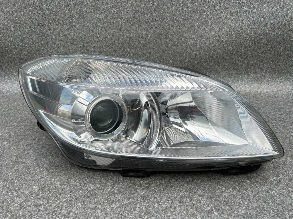 Frontscheinwerfer Skoda Fabia II 5J1941016D Rechts Scheinwerfer Headlight SCH8191732143yg