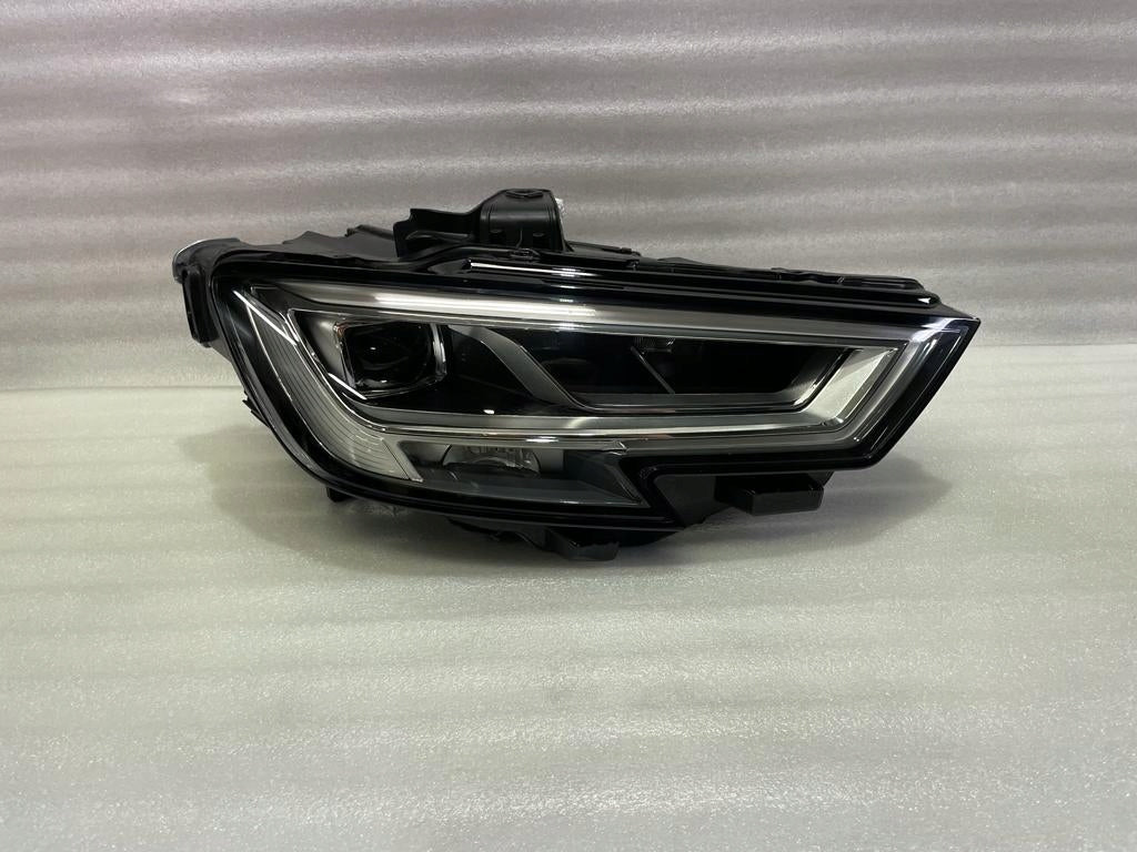 Frontscheinwerfer Audi A3 8V0941033C LED Ein Stück (Rechts oder Links) Headlight