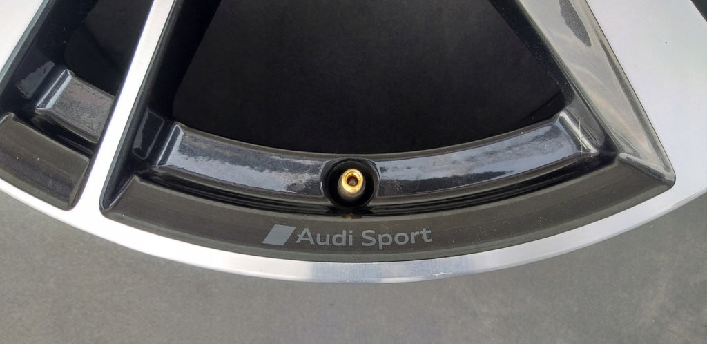 1x Alufelge 18 Zoll 8.0" 5x112 46ET Glanz Silber 8Y0601025N Audi A3 Mg Rim Wheel FEL3317956851fi