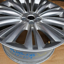 Laden Sie das Bild in den Galerie-Viewer, 1x Alufelge 19 Zoll 9.5&quot; 5x108 51ET Glanz Silber 8W83- Jaguar Xj Xf Rim Wheel