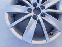 Laden Sie das Bild in den Galerie-Viewer, 1x Alufelge 15 Zoll 5x100 6C0601025 VW Polo Rim Wheel FEL8253532019np