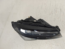 Laden Sie das Bild in den Galerie-Viewer, Frontscheinwerfer Skoda Superb III 3V1941016 LED Rechts Scheinwerfer Headlight SCH2302379462iz