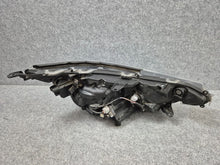 Laden Sie das Bild in den Galerie-Viewer, Frontscheinwerfer Toyota Rav V 4 LED Links Scheinwerfer Headlight SCH5264384814ds