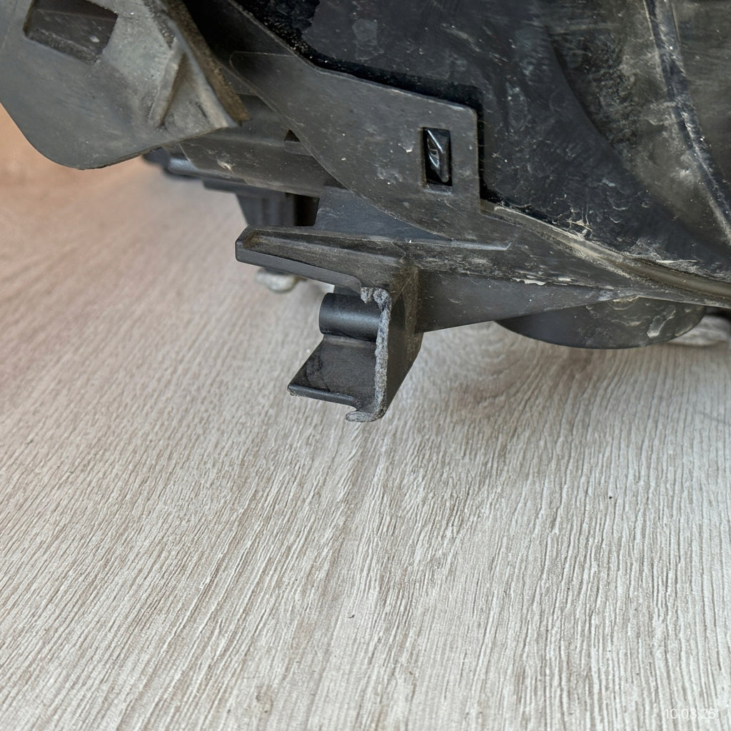 Frontscheinwerfer VW T-Roc 2GA941036H Full LED Rechts Scheinwerfer Headlight