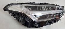 Laden Sie das Bild in den Galerie-Viewer, Frontscheinwerfer Volvo Xc90 II 32338953 89916536 Full LED Rechts Headlight