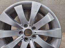 Laden Sie das Bild in den Galerie-Viewer, 1x Alufelge 18 Zoll 8.0&quot; 5x120 30ET BMW 5 F10 Rim Wheel