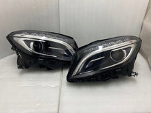 Laden Sie das Bild in den Galerie-Viewer, Frontscheinwerfer Mercedes-Benz X156 A1569061700 LED Rechts oder Links SCH7480530177ib