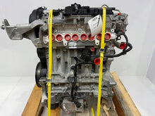 Load image into Gallery viewer, Motor Volvo S60 III Xc60 I B4204T46 2.0 340PS 250kW 41TKm 2016 Benzin Unkomplett MOT7022722063bo