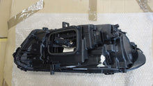 Laden Sie das Bild in den Galerie-Viewer, Frontscheinwerfer Mercedes-Benz W177 A1779065303 LED Links Headlight SCH8651196337xt
