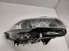 Laden Sie das Bild in den Galerie-Viewer, Frontscheinwerfer BMW F10 7203246 Rechts Scheinwerfer Headlight SCH2409177241in