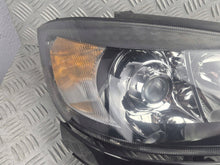 Laden Sie das Bild in den Galerie-Viewer, Frontscheinwerfer Opel Zafira A 1307022335 Rechts Scheinwerfer Headlight SCH1574868110db