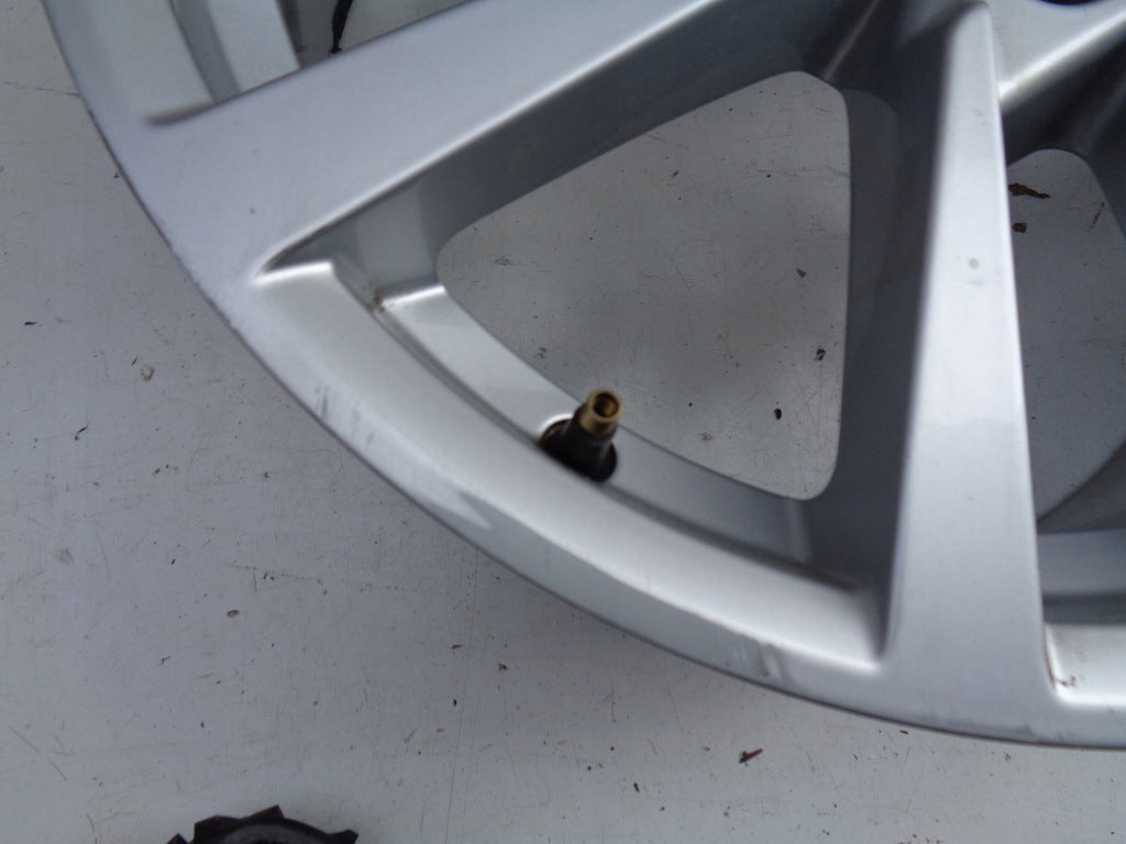 1x Alufelge 17 Zoll 7.5" 5x112 51ET 8V0601025CS Audi Rim Wheel FEL6602387154oy