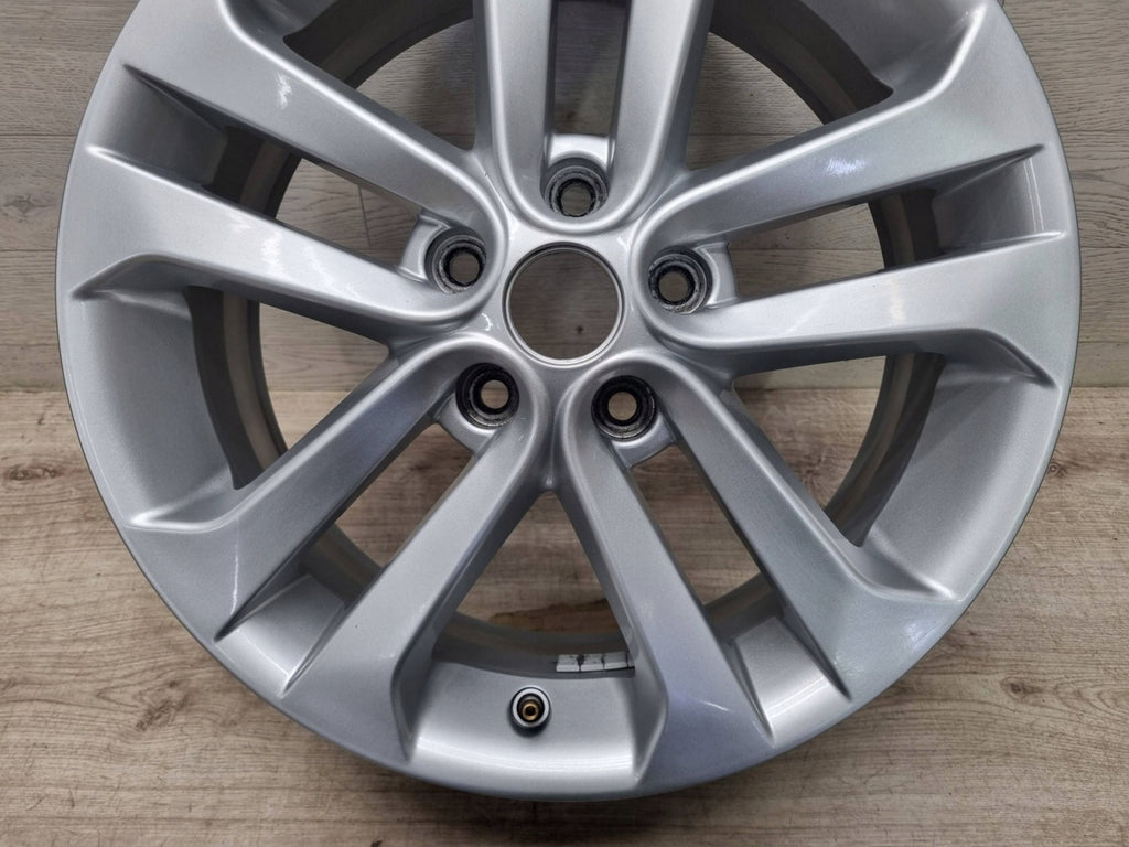 1x Alufelge 17 Zoll N45701 Nissan Juke F15 Rim Wheel FEL8385646772ig