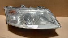 Laden Sie das Bild in den Galerie-Viewer, Frontscheinwerfer Saab 9-3 Rechts Scheinwerfer Headlight