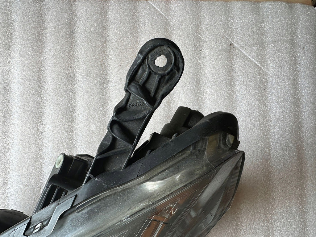 Frontscheinwerfer Opel Zafira B 0301214605 Links Scheinwerfer Headlight