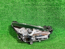 Laden Sie das Bild in den Galerie-Viewer, Frontscheinwerfer Mazda D43N51030 LED Rechts Scheinwerfer Headlight