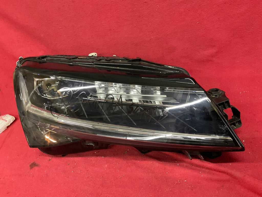 Frontscheinwerfer Skoda Superb III 3V1941016D Full LED Rechts Headlight SCH4571612706jg