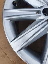 Load image into Gallery viewer, 1x Alufelge 16 Zoll 7.0" 5x100 46ET Glanz Silber 6JA601025K Seat Ibiza Toledo Iv FEL7130918677ti