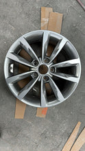 Load image into Gallery viewer, 1x Alufelge 16 Zoll 7.0" 5x114.3 Hyundai I40 Rim Wheel FEL8353259302nr