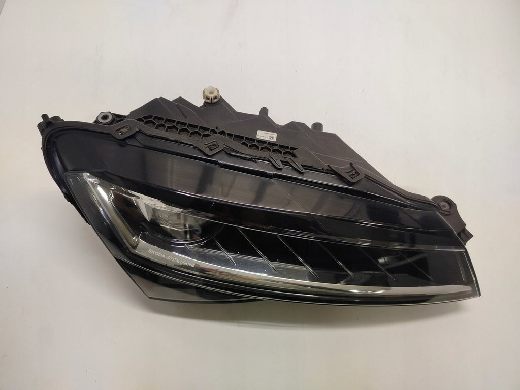 Frontscheinwerfer Skoda Superb III 3V1941016D Full LED Rechts Headlight