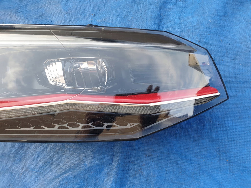 Frontscheinwerfer VW Polo 2G1941036K 90124658 Rechts Scheinwerfer Headlight