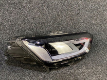 Load image into Gallery viewer, Frontscheinwerfer Audi A4 B9 8W0941012 LED Rechts Scheinwerfer Headlight SCH6534451813ox
