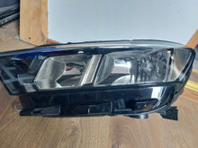 Laden Sie das Bild in den Galerie-Viewer, Frontscheinwerfer VW Troc 2GA941005B LED Links Scheinwerfer Headlight