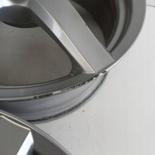 Laden Sie das Bild in den Galerie-Viewer, 4x Alufelge 17 Zoll 7.0" 5x112 43ET Glanz Silber Audi I Rim Wheel FEL2623176267mz