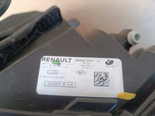 Laden Sie das Bild in den Galerie-Viewer, Frontscheinwerfer Dacia Sandero III Logan 260607161R LED Links Headlight