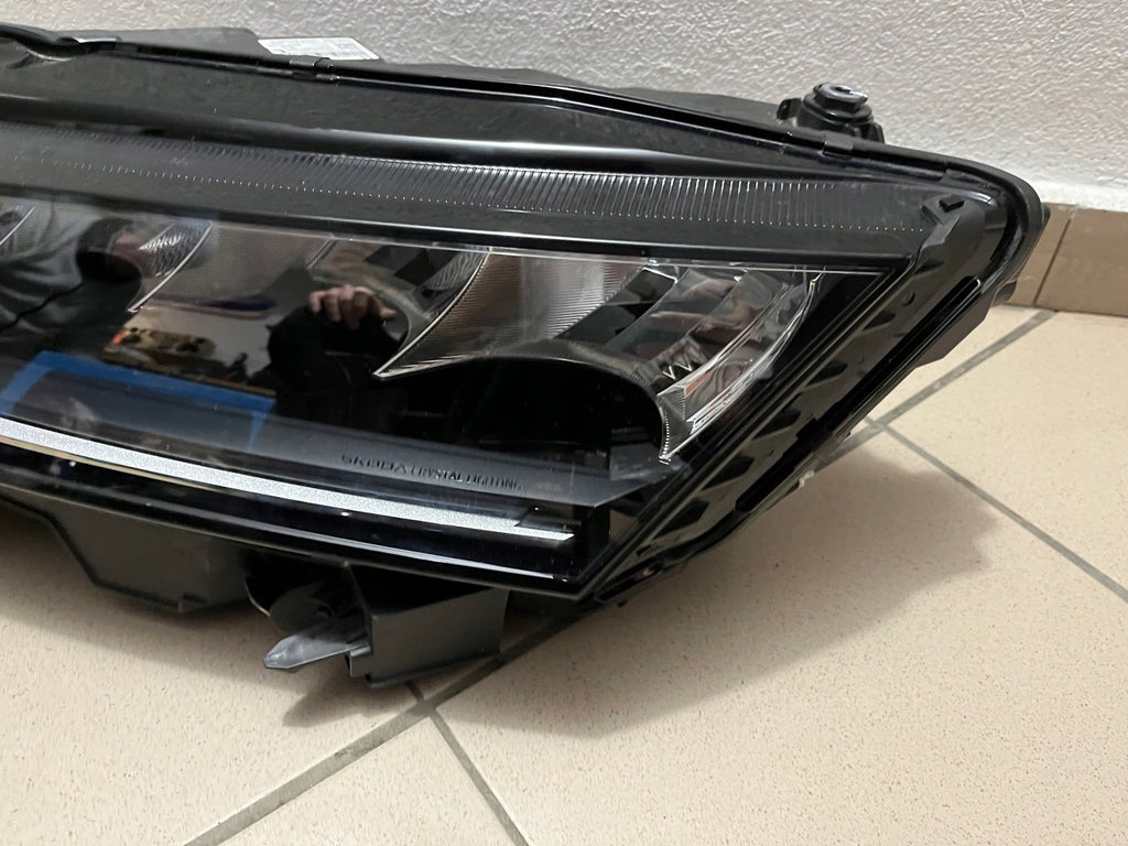 Frontscheinwerfer Skoda Octavia IV 5E4941009 Full LED Links Headlight SCH9746489468xg